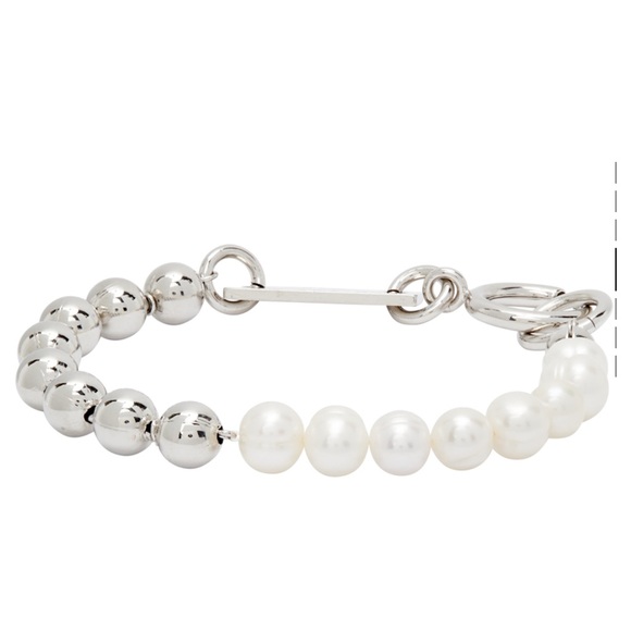 In Gold We Trust Paris Silver and Pearl Beaded Bracelet - Picture 4 of 4
